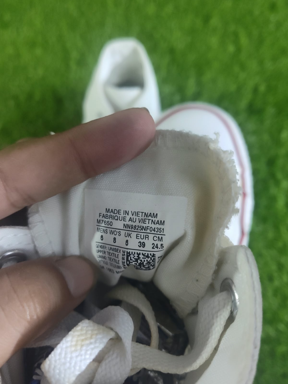 Converse Chuck Taylor All Star High Top White - Size Tag