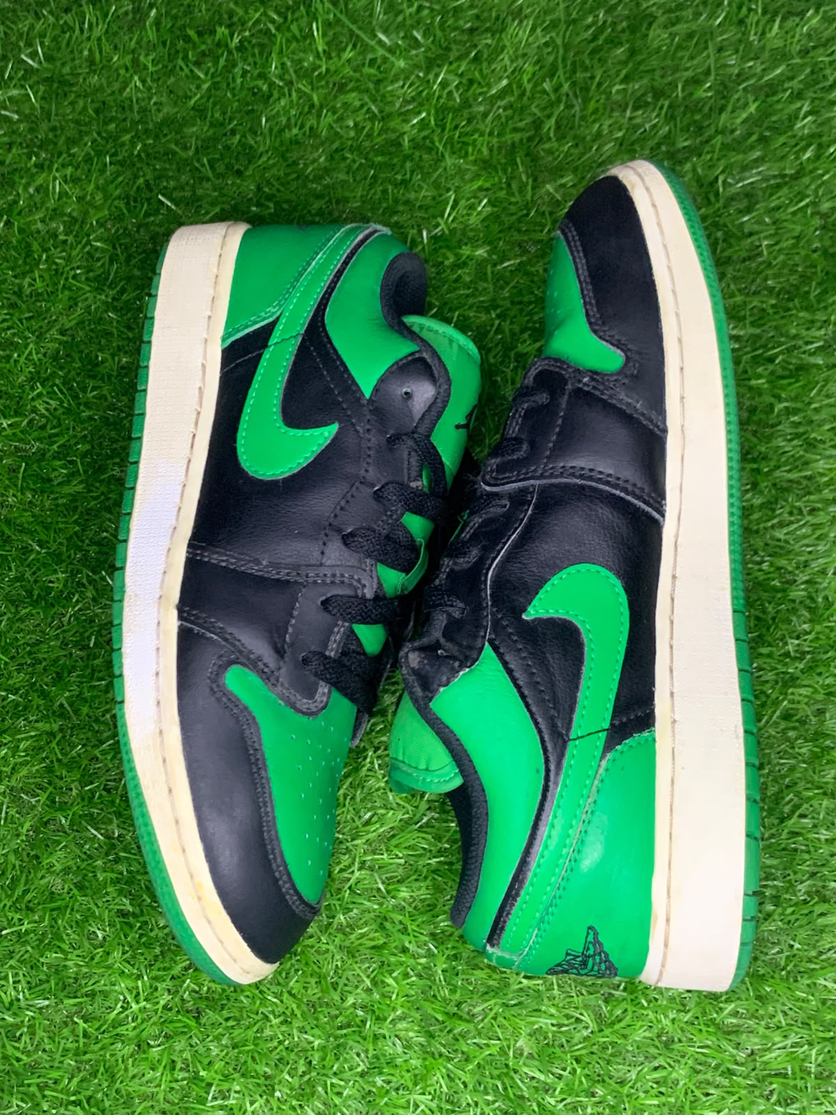 Air Jordan 1 Low 'Pine Green' – Black Green | EU 39 (Sr000035)