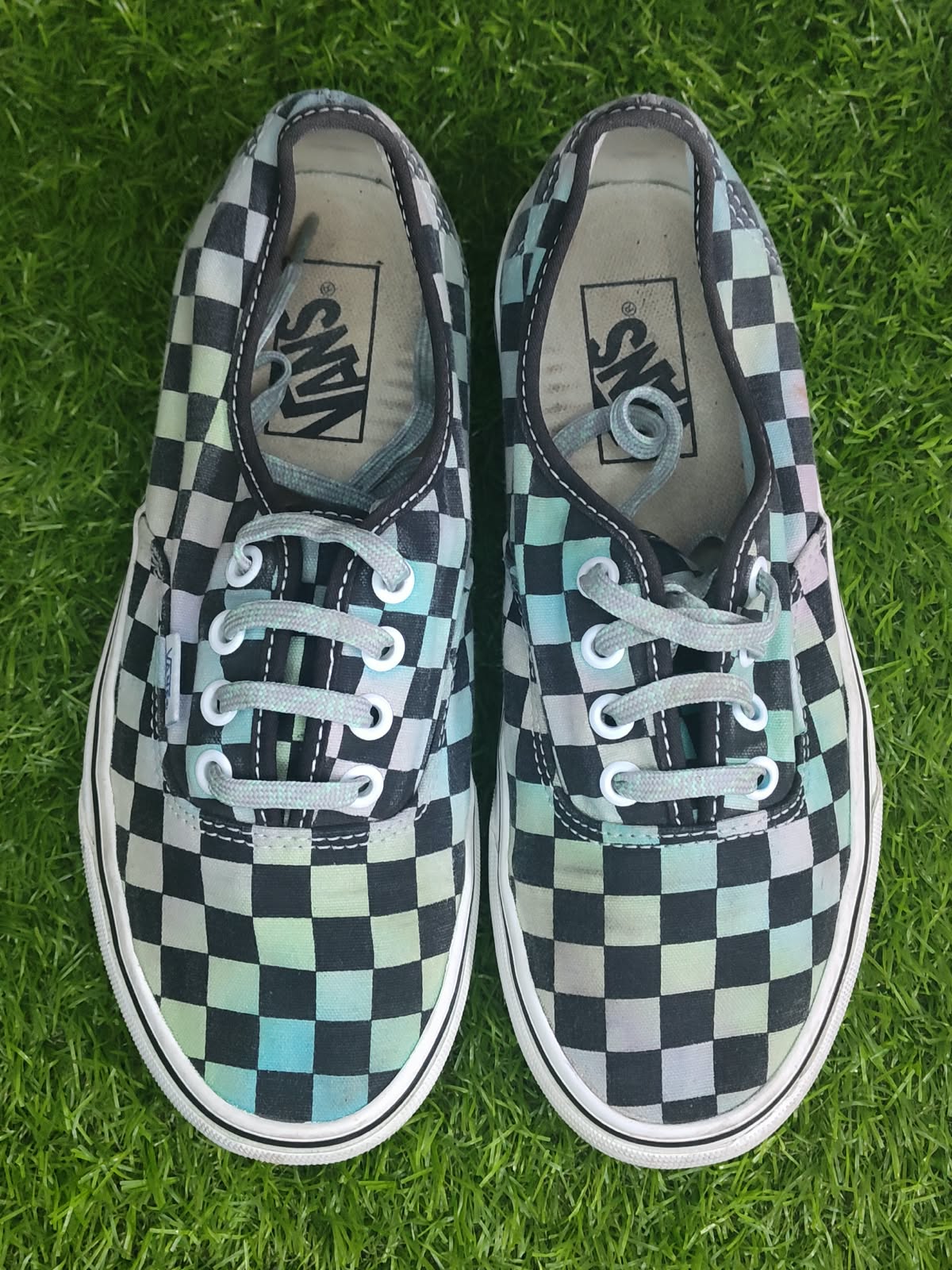 Vans Authentic Checkerboard Iridescent – Top View