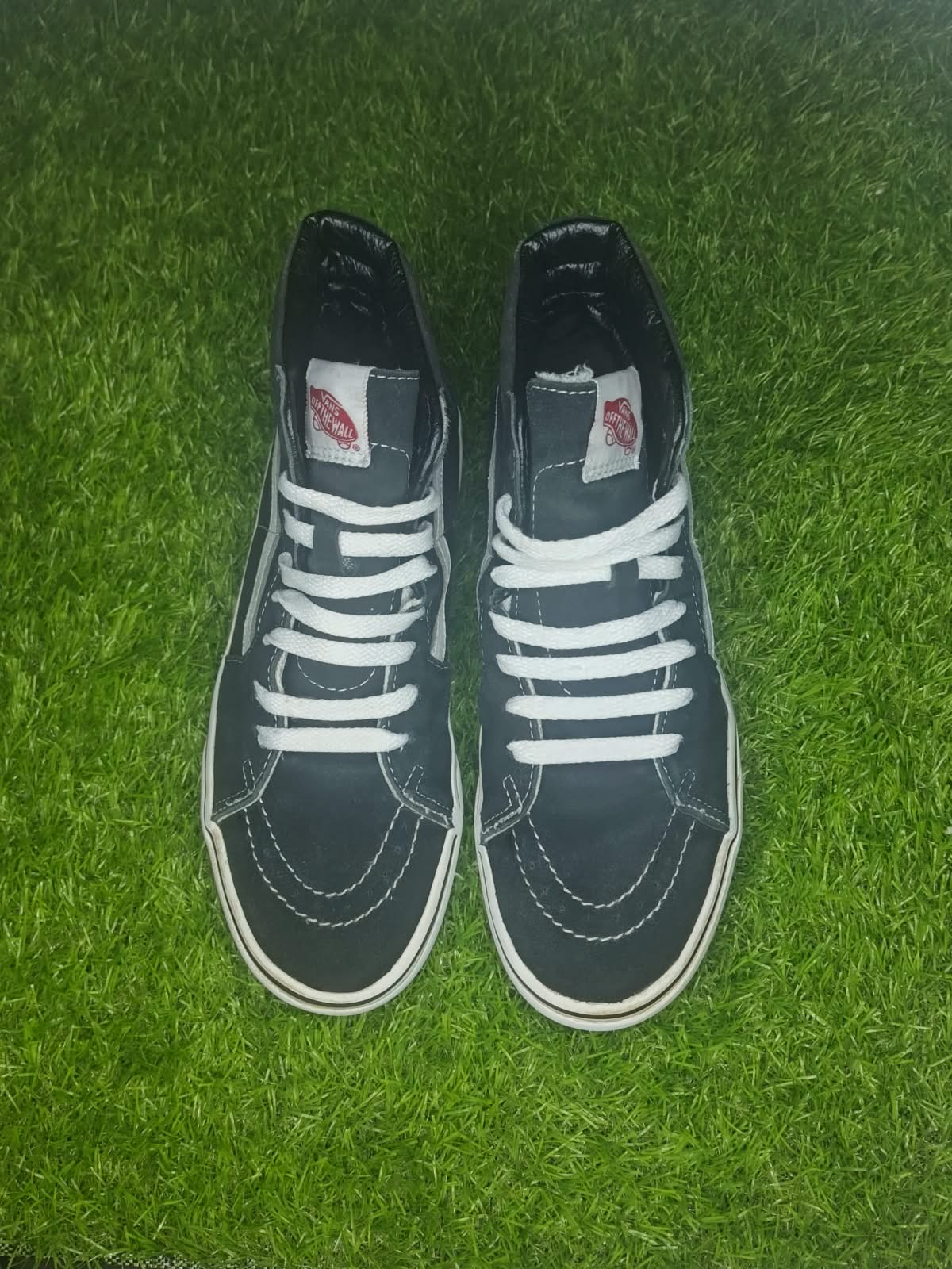 Vans Sk8-Hi Black White - Front View