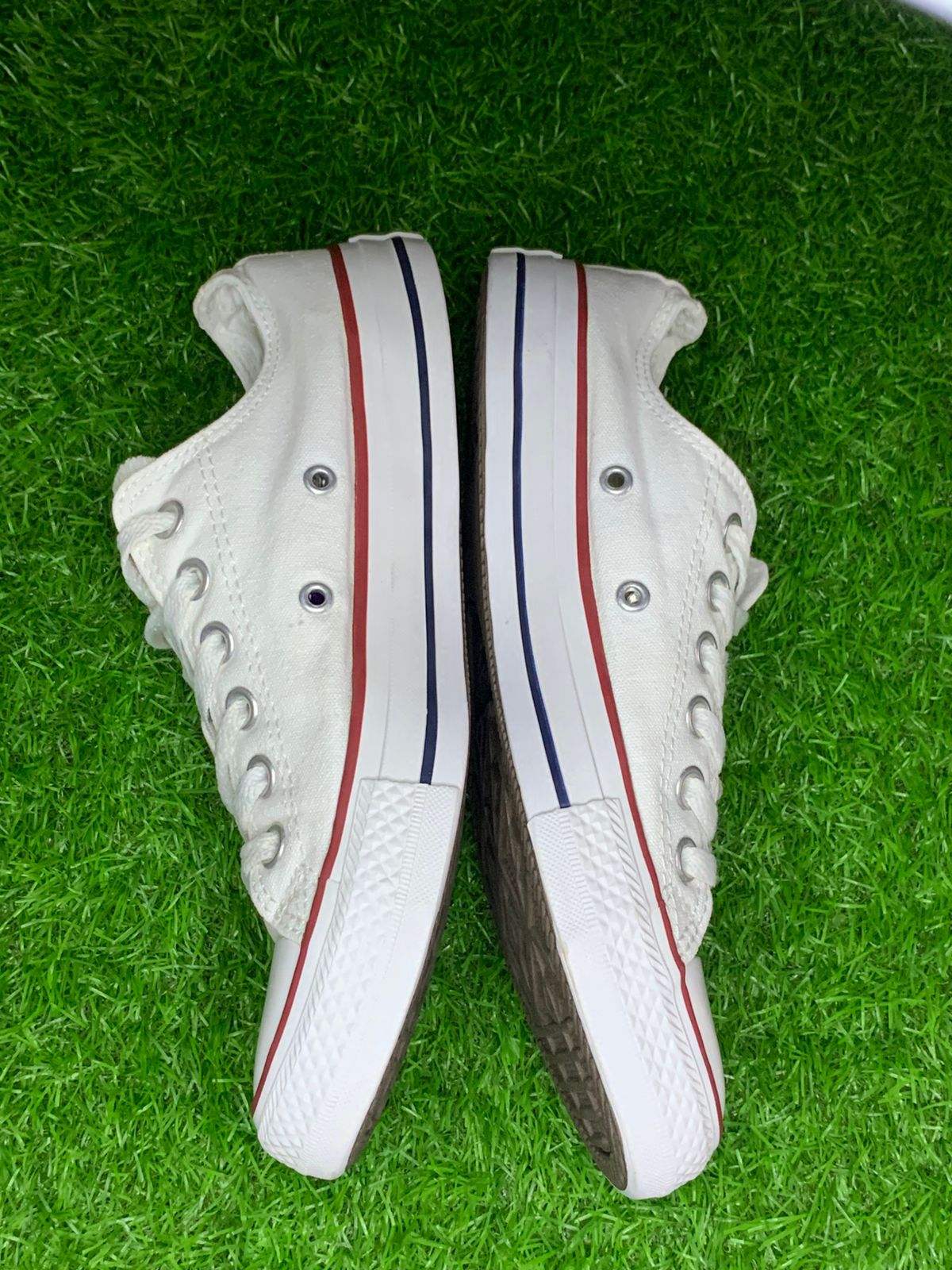 Converse Chuck Taylor All Star Low Top White - Side View