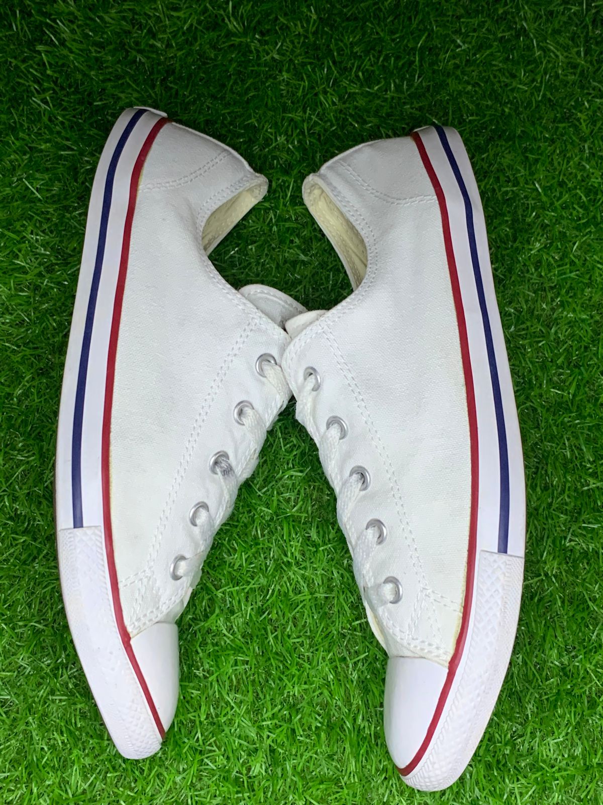 Converse Chuck Taylor All Star Low Top White Women EU 41 - Side View
