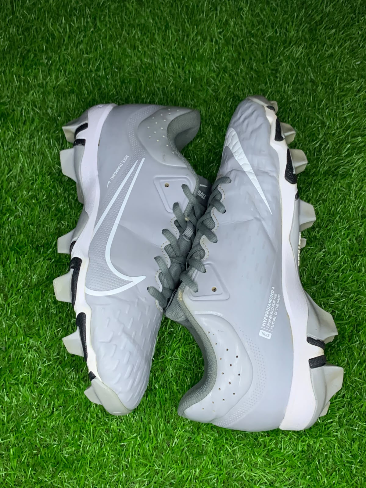 Sr000051 Nike Hyperdiamond 4 Side View