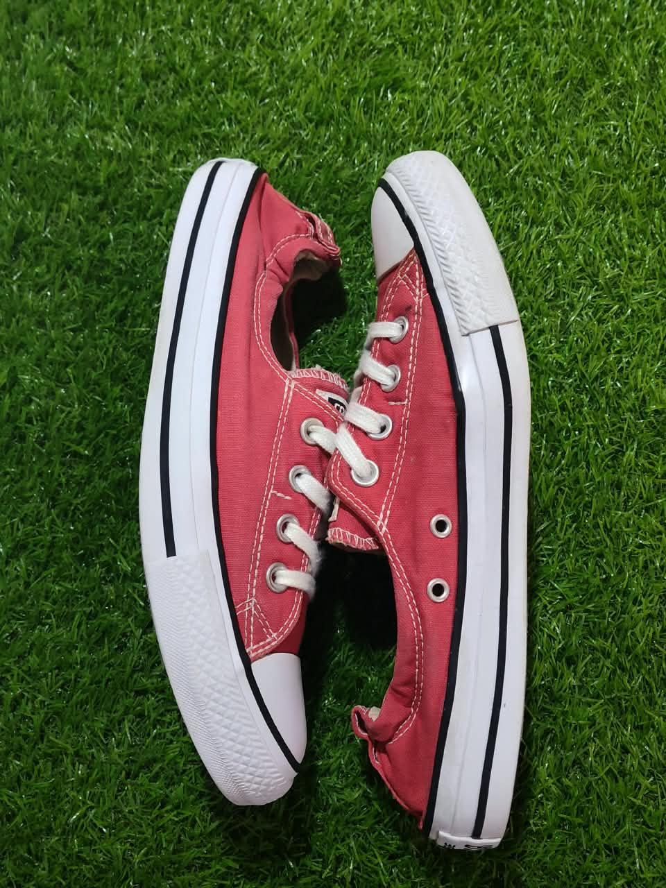 Converse All Star Chuck Taylor Red - Side View