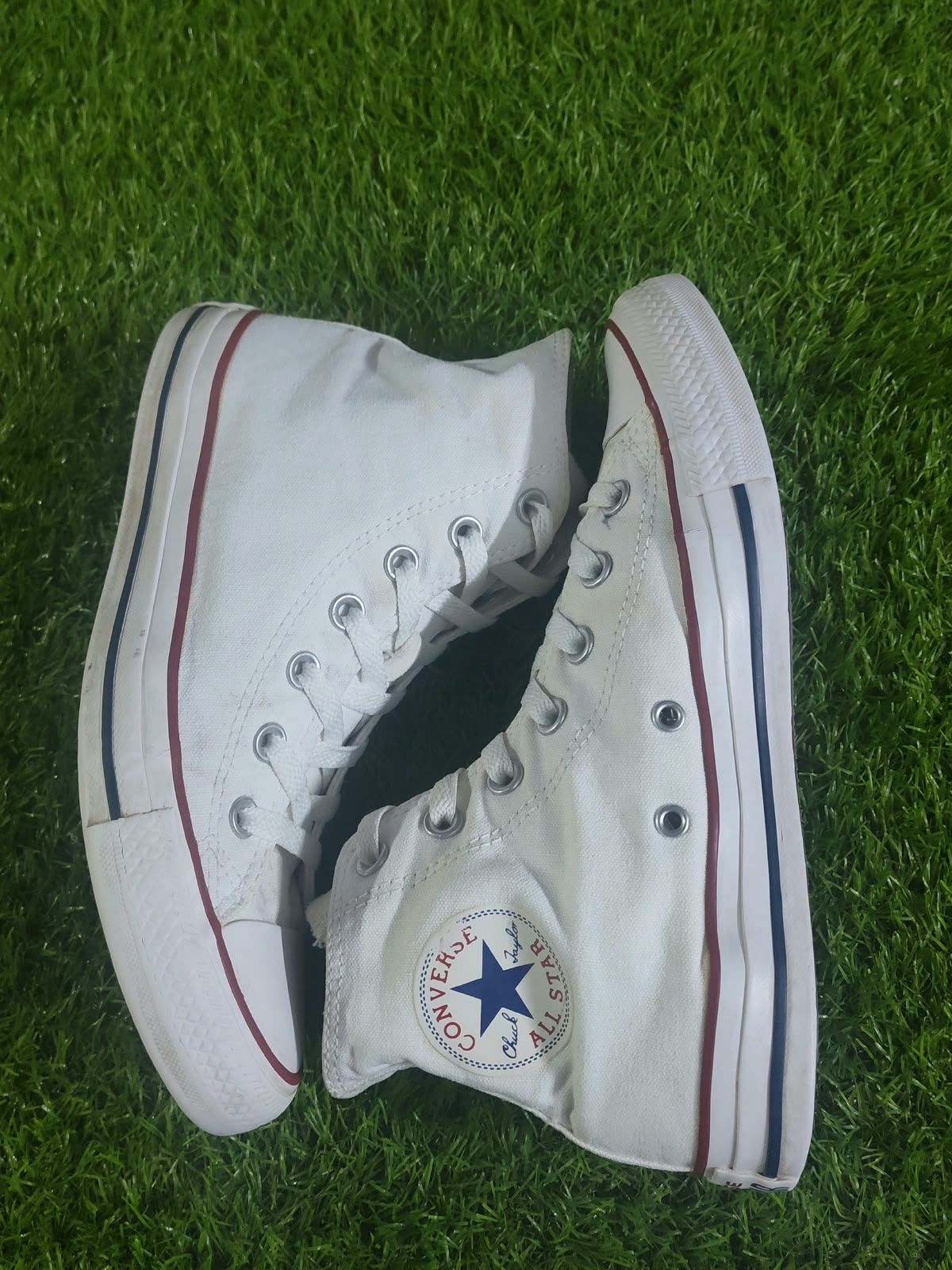 Converse Chuck Taylor All Star High Top White - Side View