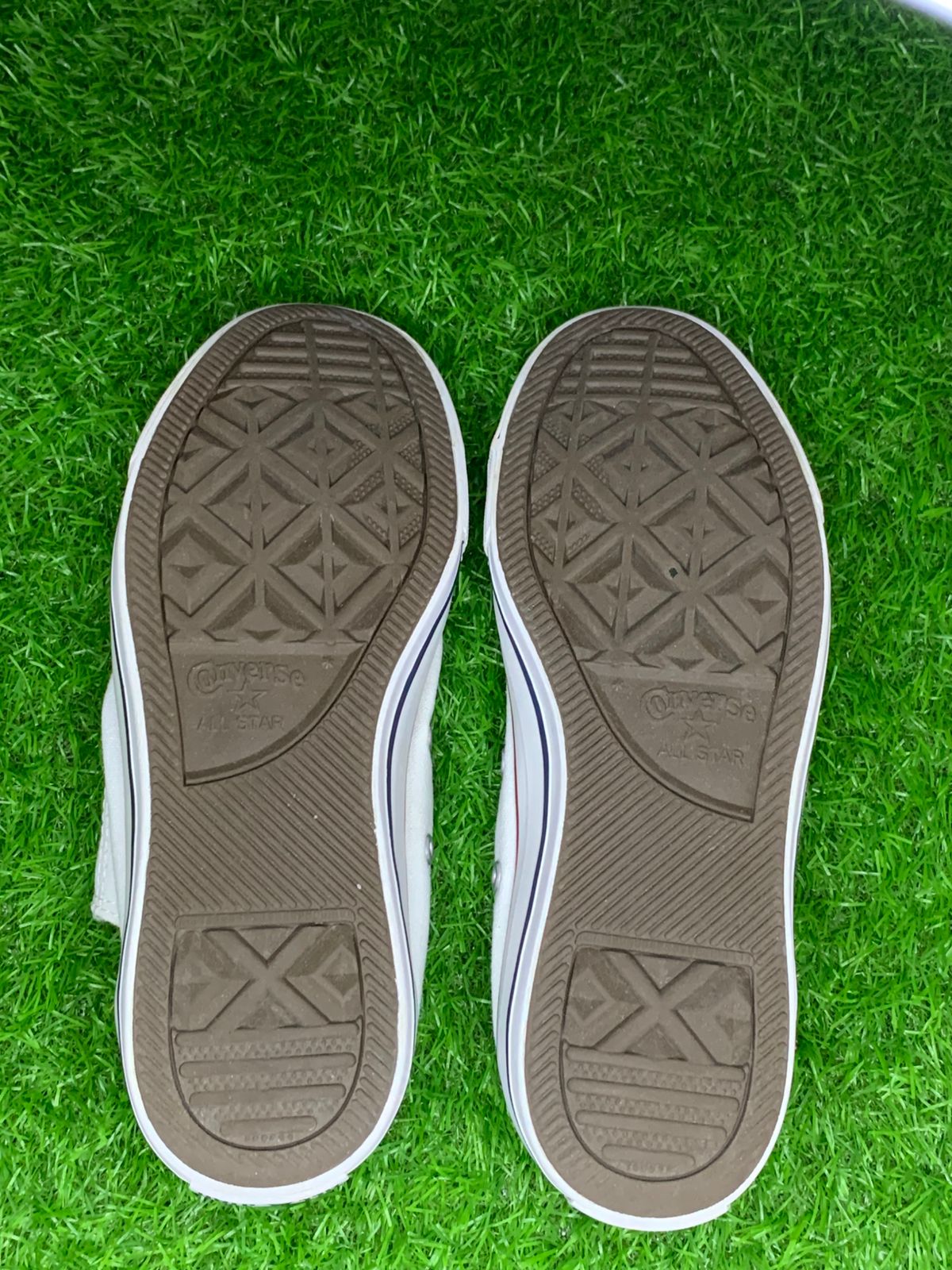 Converse Chuck Taylor All Star Low Top White - Sole View