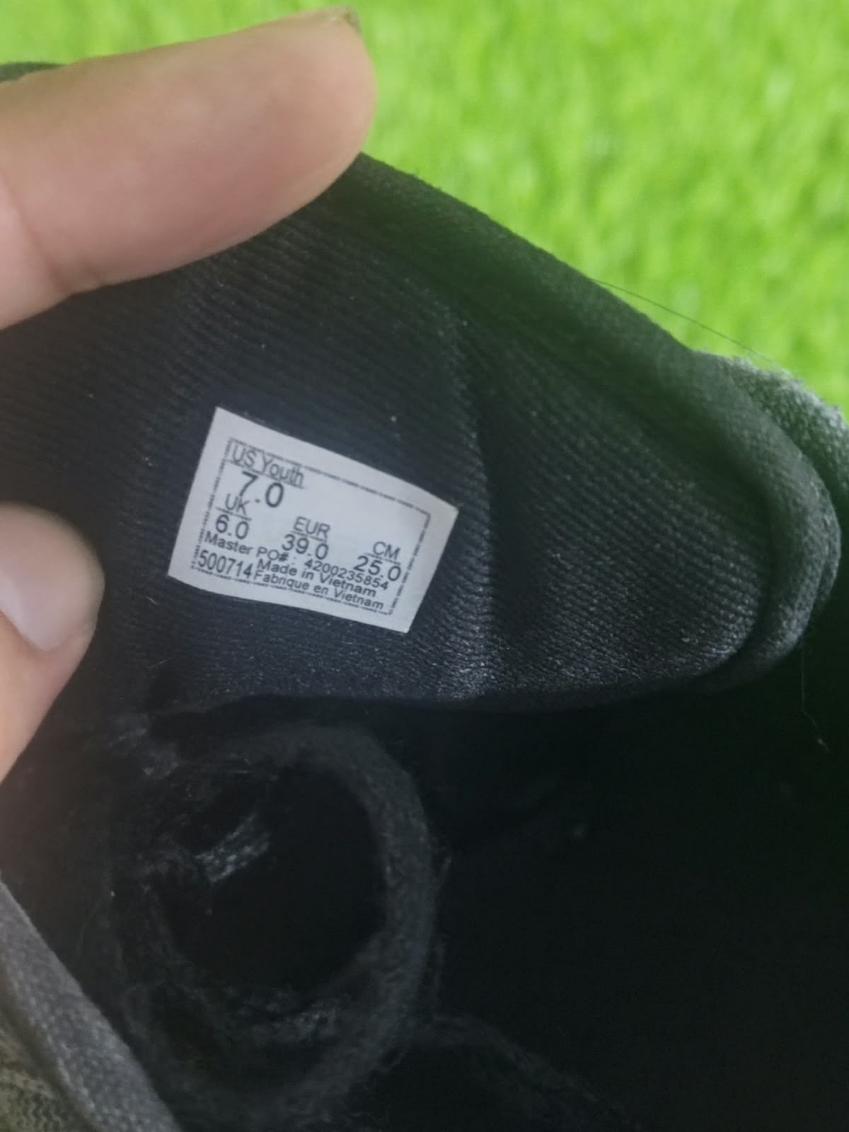 Vans Atwood Black Plaid - Size Tag
